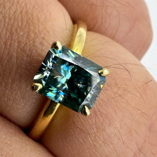 10ct yellow gold blue square - gold,