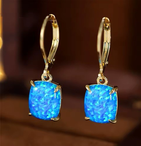 9ct yellow gold oval - ,