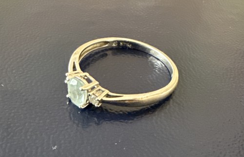 9ct hallmarked white - hallmarked, gold