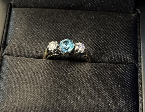 18ct yellow gold and platinum - 18ct,