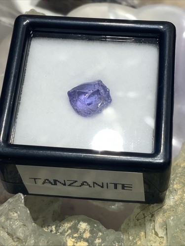 Natural 2cts tanzanite - natural,