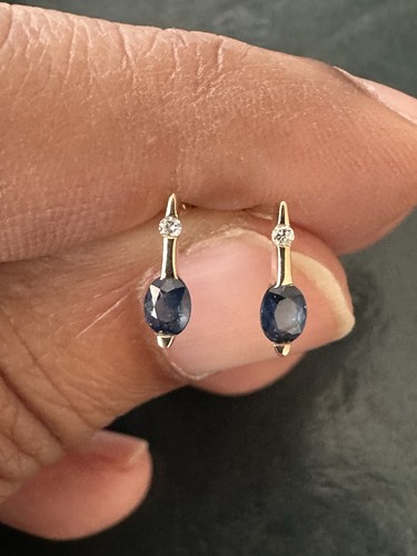 Vintage 9ct gold - gold, sapphire