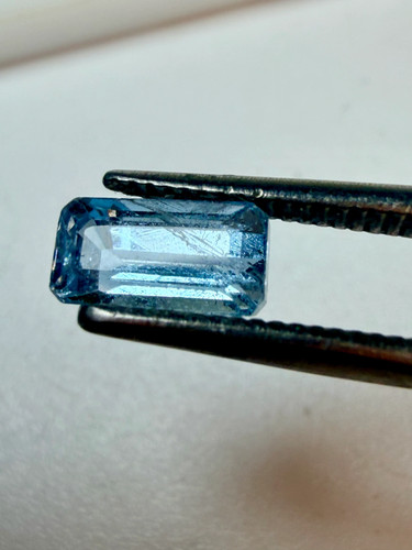 Natural aquamarine blue - natural,