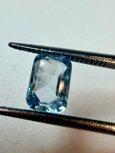 Natural aquamarine blue - natural,
