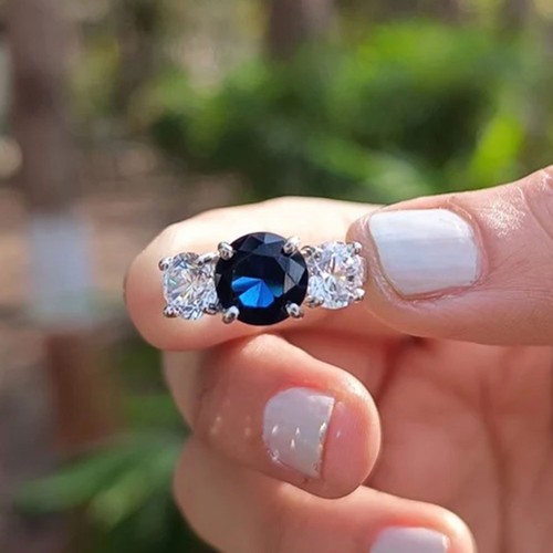 Round cut blue - ct,
